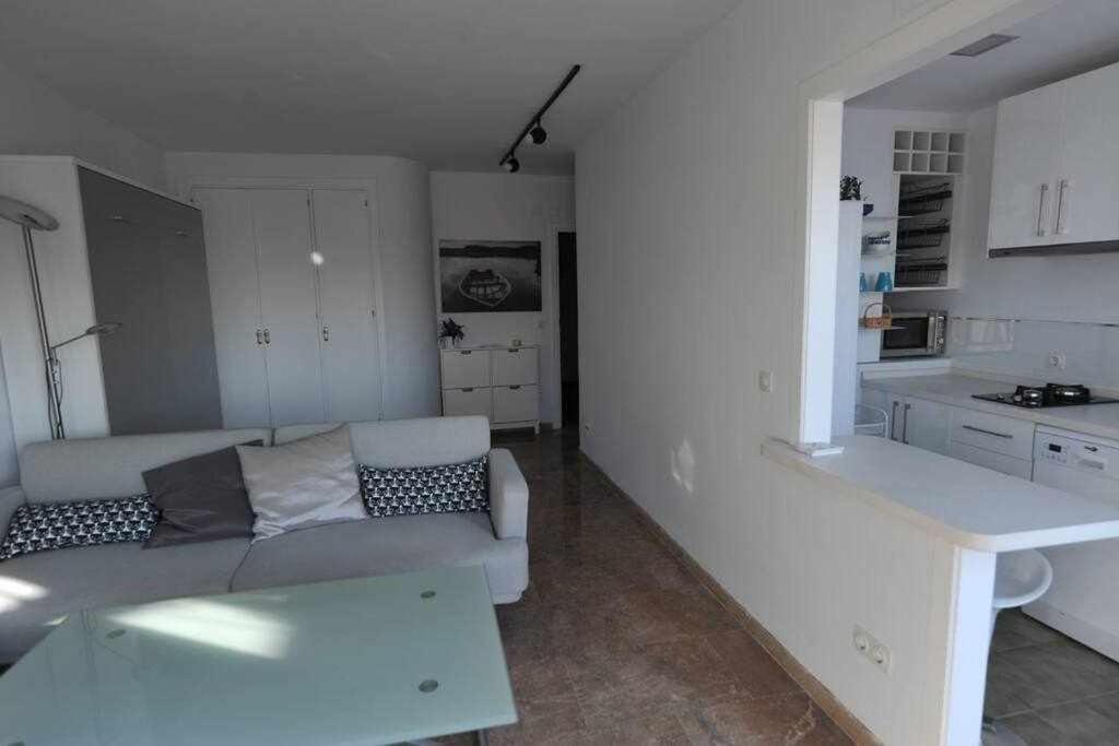 Atico Apartamento Loft Playa Victoria Кадис Экстерьер фото